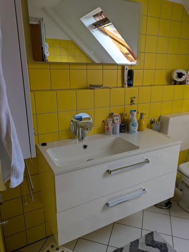 Doppelhaushälfte in einer Spielstraße in Schwerte-Villigst von privat – Badezimmer