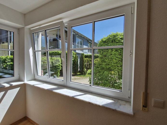 Gauting Seniorenresidenz, 3-Zi-Terrassenwohnung ohne Provision, ab 65 J. oder Kapitalanleger – Aussicht vom Schlafzimmer