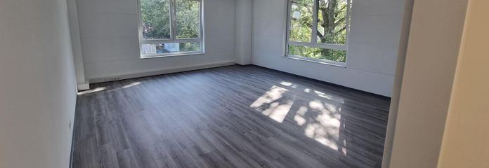 Büro 1