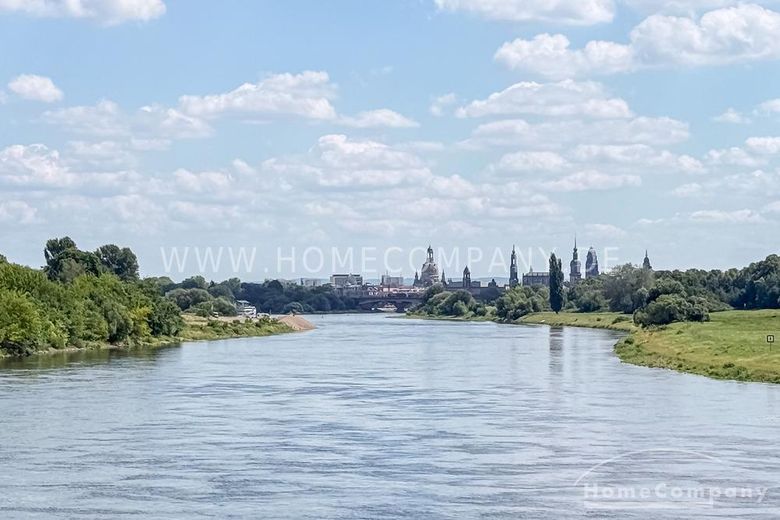 28077 HomeCompany Dresden सुसज्जित/मोहक 3-कमरे का अपार्टमेंट Dresden-Pieschen में, Elbe के दृश्य के साथ! अधिकतम 3 व्यक्ति – 695e56e3800c1c65fb01efc06efc7231784c102e.jpg