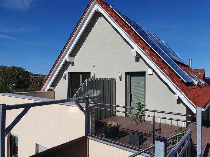Splendido appartamento attico nel cuore di Hofgeismar – Wohnungseingang