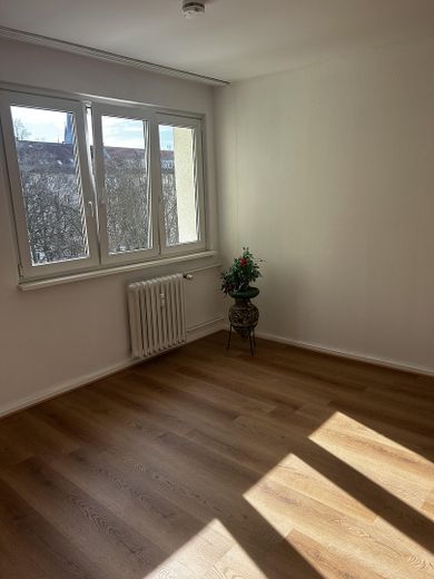 Helle 3-Zimmer-Wohnung in zentraler Lage von Berlin-Wilmersdorf – Foto 1