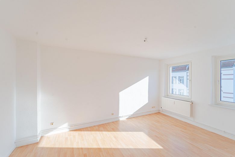 Gut geschnittene 2 Zimmer Wohnung in Bahnhofsnähe – Foto 2