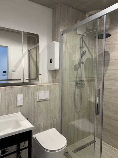 Komisyonsuz | Mobilyalı daireler | 22-38qm | 930€’dan başlayan fiyatlarla | HER ŞEY DAHİL | U8 yakınında | İlk kullanım – Fotoğraf 9