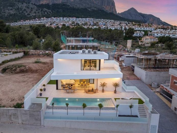 Wunderschöne private Luxusvilla mit Meerblick – Foto 1
