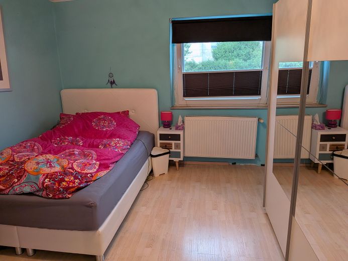Attraente casa a schiera con mansarda ampliata – Foto 6