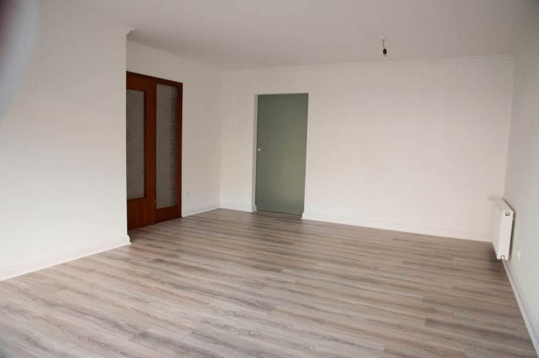 Luxuriöse 3-Zimmer Wohnung in Hoffnungsthal, edle Einbauküche mit Vollausstattung – Wohnzimmer 2