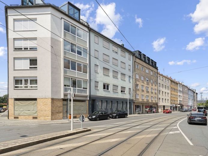 Maisonette in Toplage: Zentral, modern, bezugsfrei ab 01.07.2026! – Foto 1