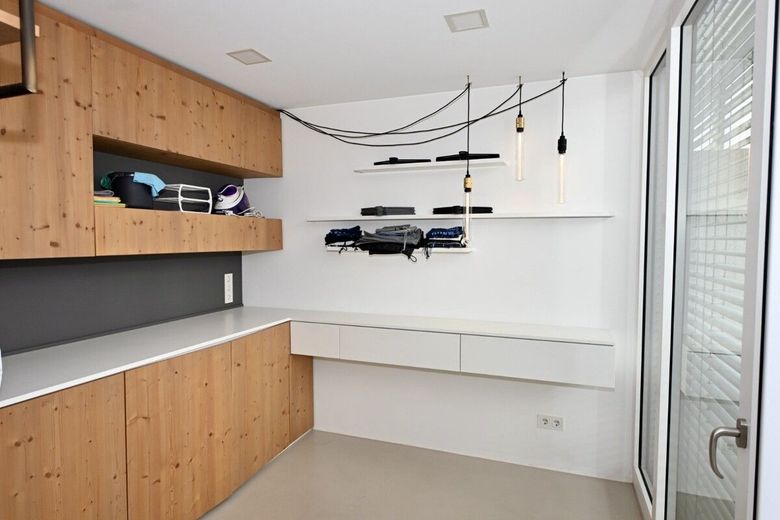 Exklusiver Wohntraum im offenen Bauhausstil – Bild 11