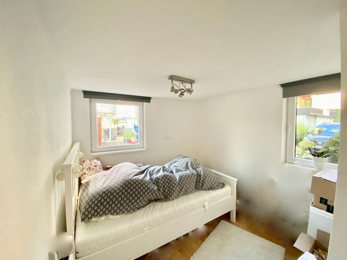Gemütliche 2,5-Zimmer-Wohnung im Erdgeschoss eines 2-Parteien-Hauses in Freigericht-Somborn – Schlafzimmer 2