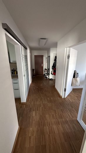Von privat - Gepflegte, renovierte 3-Zimmer Wohnung mit Balkon in Tamm – Diele 9 qm