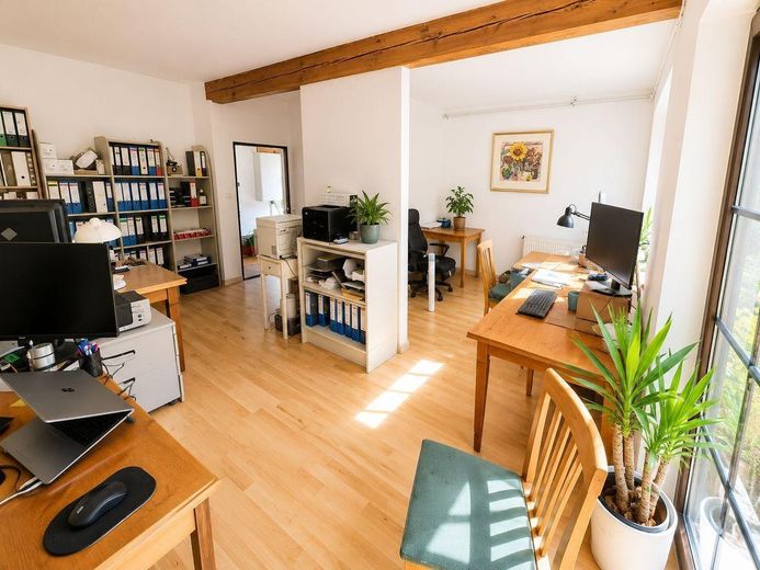 Seegut Blaue Blume – Herrenhaus, Wohnhaus & See in der Uckermark – Büro Coworking
