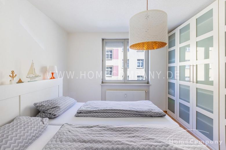 28054 HomeCompany Dresda Appartamento arredato con 2 locali e balcone nella Città Vecchia di Dresda max. 4 persone – da69e3b194949fcfb081a7e9c7251140cca60089.jpg