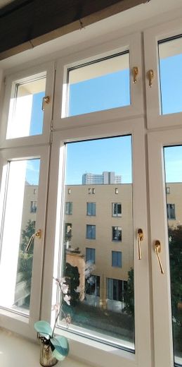 Стильно відремонтована старовинна будівля в Шарлоттенбурзі – Erkerzimmer Blick Süd
