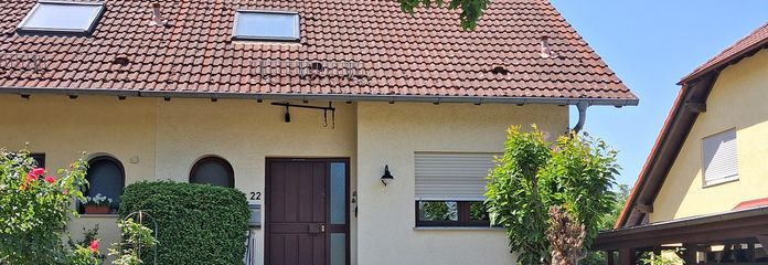 منزل شبه منفصل في غيلنهاوزن-هايلر – Straßenansicht