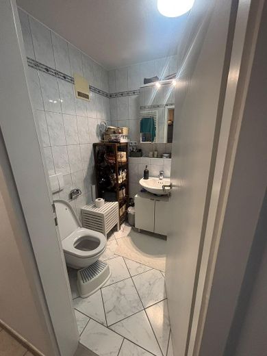 Vivir con encanto de jardín: exclusivo piso de 2 habitaciones en Trudering – Foto 2
