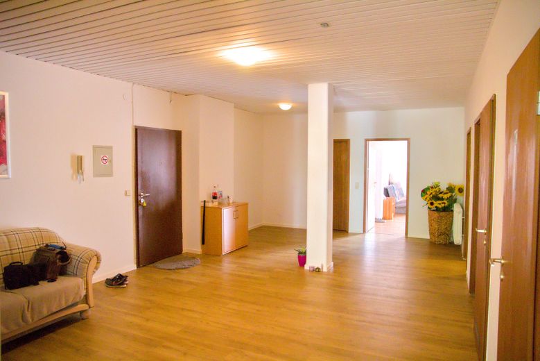 Praxis / Büro in zentraler Lage Titisee-Neustadt – Eingangsbereich