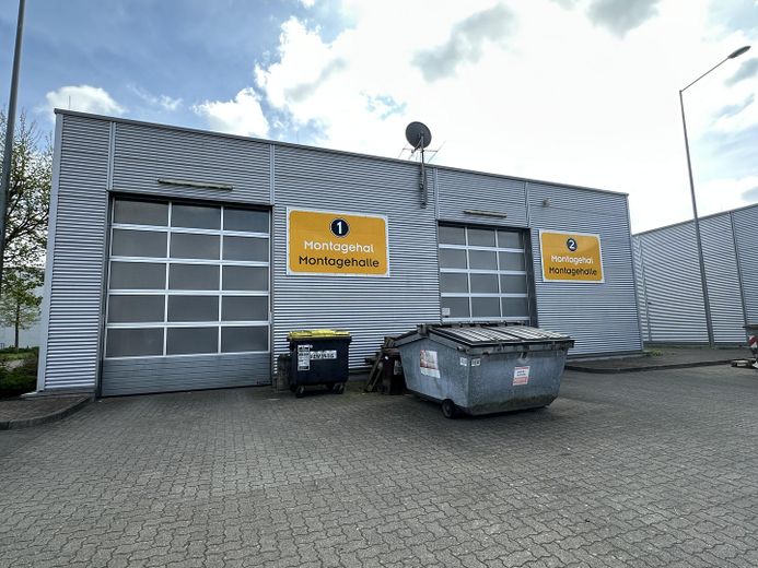 Zufahrt Werkstatt hinten