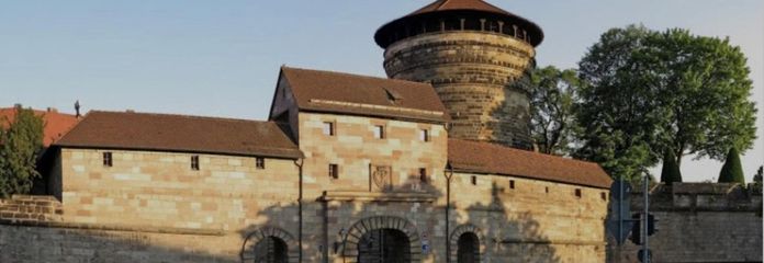 Zentrale Lage - mit Burgblick