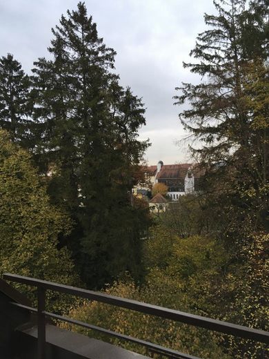 Am Klostergarten: Stadtjuwel in Landshut, Dachgeschoss, absolut ruhig, sonnig, Blick ins Grüne, zentral – Foto 10