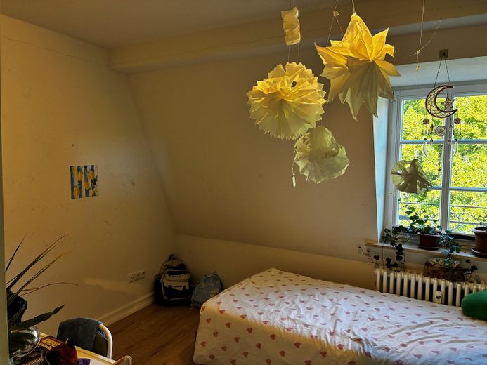 Schöne, sanierte DG Wohnung (95m²) in zentraler Kurparklage – Foto 11
