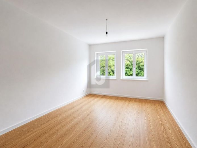 BESONDERES WOHNGEFÜHL MIT VIEL LICHT UND CHARME – Foto 1