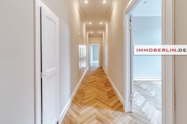 IMMOBERLIN.DE - Kernsaniert & stilvoll! Feine Altbauwohnung in attraktiver Lage