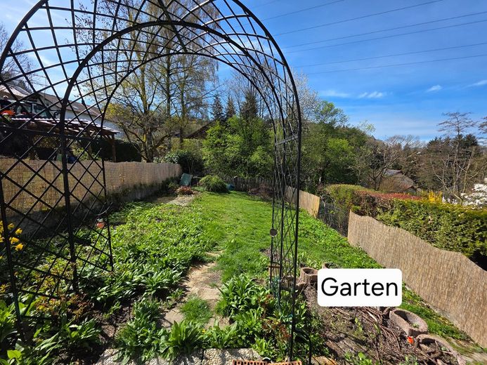 ruhiges 4-Zimmer-Reihenhaus mit Wintergarten, Kachelofen und EBK in Deggendorf – Foto 26