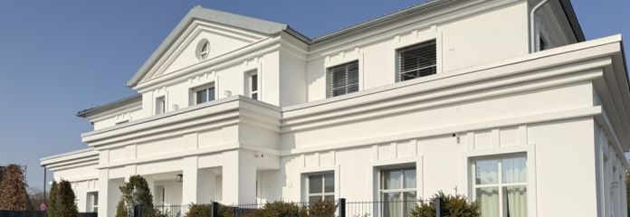 Exklusive Doppelhaushälfte mit luxuriöser Ausstattung, Einbauküche und eigenem Garten!