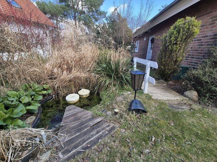 Möblierte 4-Raum-Wohnung min. für 12 Monate mit Garten - FALC Immobilien – Teich