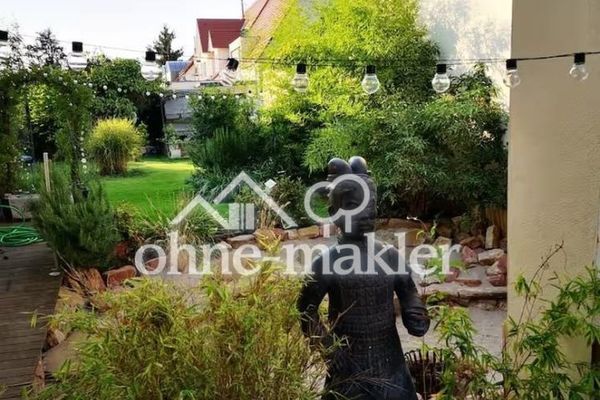 Multifunctioneel huis met 150 m² woonoppervlak in het uitgebouwde bijgebouw