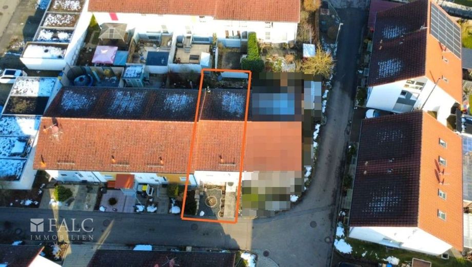 Mit Blick zu den Rebhängen am Heuchelberg - FALC Immobilien Heilbronn – Aus der Vogelperspektive
