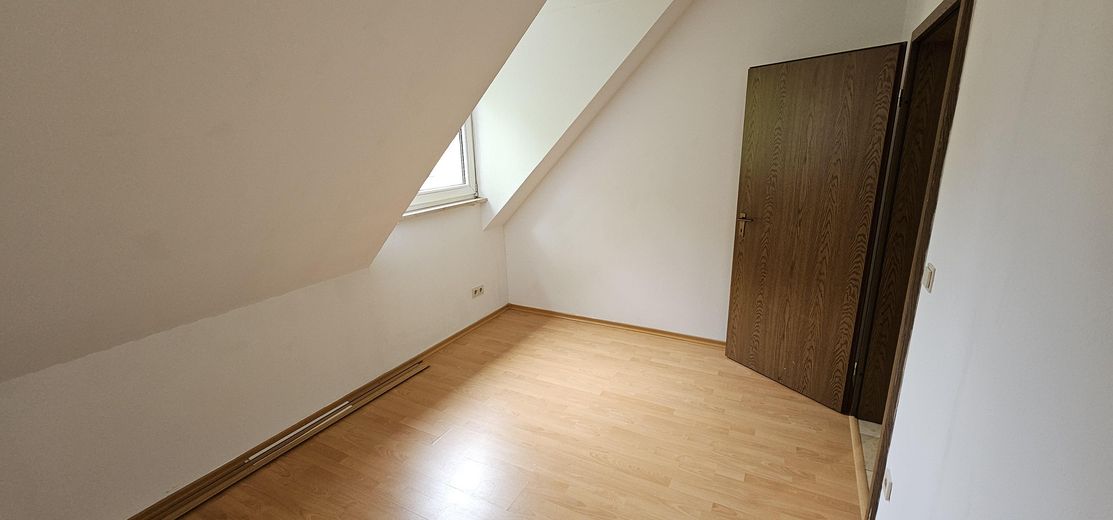 Über den Dächern von Forchheim, 3 Zi Wohnung, zentral und modern - Nähe Kaiserpfalz – Zimmer 2