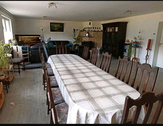 Mehrgenerationenhaus plus Gewerbe – Wohn- Esszimmer