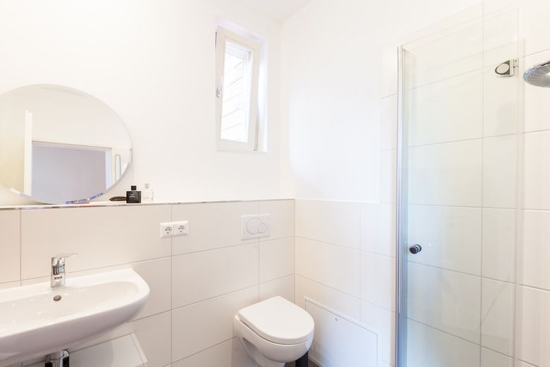Einfamlienhaus am Plessowere See – Duschbad/Gäste WC