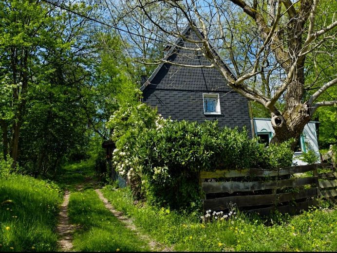 Casa a graticcio in posizione unica al margine del bosco – Foto 2