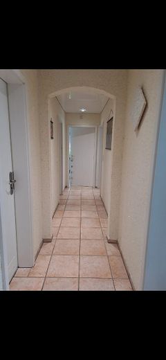 Bellissimo appartamento di proprietà di 3 locali con posto auto nel garage sotterraneo in vendita – Foto 3
