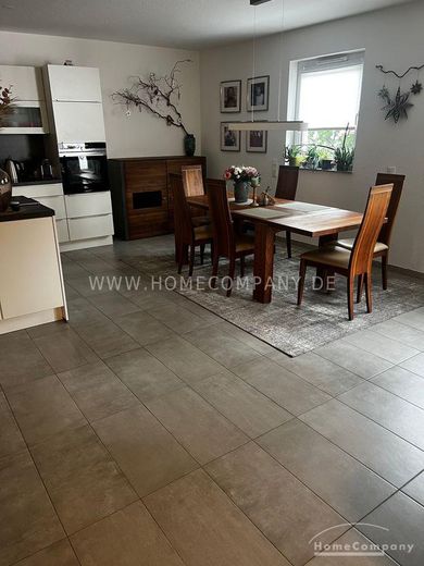 28343 HomeCompany Dresden Arredato/Furnished Esclusivo appartamento di 4 locali a Dresden-Altstadt, vicino alla Frauenkirche, max 4 persone! – d301b6e3755c129961ee3e6eedf8ef6ac06ae010.jpg