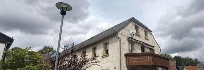 Selb: Ampio appartamento di proprietà con fienile