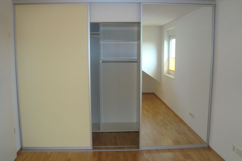 begehbarer Kleiderschrank