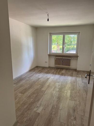 Ruhige 5 Zi-Whg. in Berg mit Balkon, renoviert – Foto 22