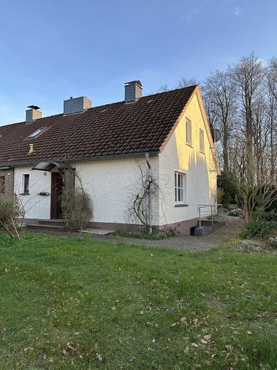 Schnuckelige Doppelhaushälfte zum Wachküssen – Foto 2