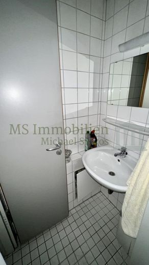*** Vermietung eines attraktiven Gewerbeobjekts in Top-Lage von Heidelberg *** – WC Ansicht 2