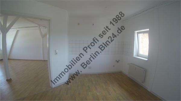 Dachgeschoß - City - Mietwohnung - 2 Personenhaushalt – G0018631