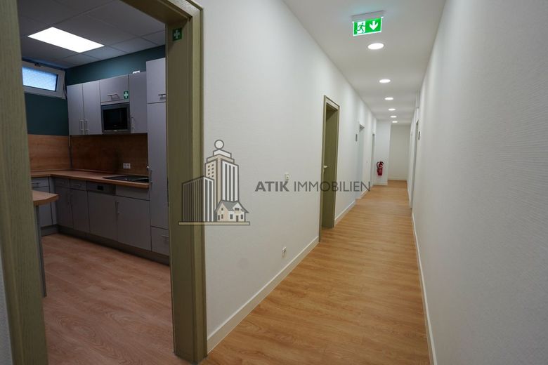 ATIK: Bürofläche mit Dachterrasse in Mannheims bekanntester Büromeile nähe Wasserturm provisionsfrei – Flur
