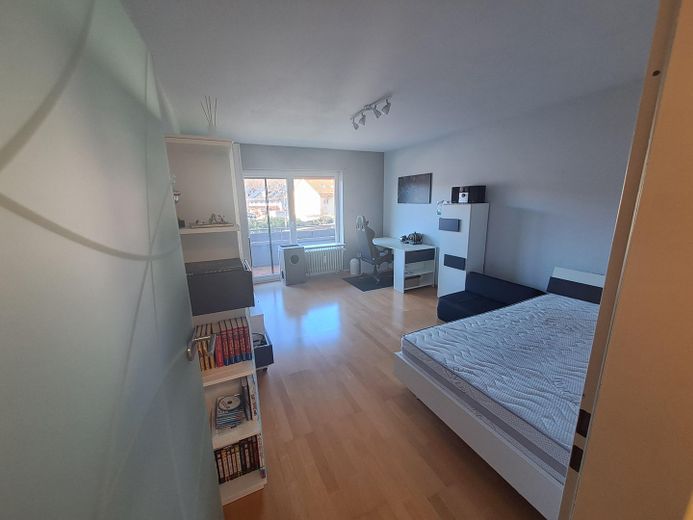 2. Schlafzimmer