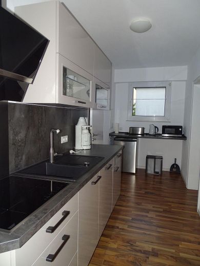 🏡 Moderne Möblierte Wohnung – Voll ausgestattet – zentrale Lage – Einziehen & Wohlfühlen! – Foto 17