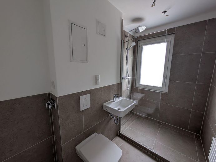 2-Zimmer-Wohnung in Berlin-Lichtenrade – ideal für Eigennutzer und Kapitalanleger – Badezimmer_2