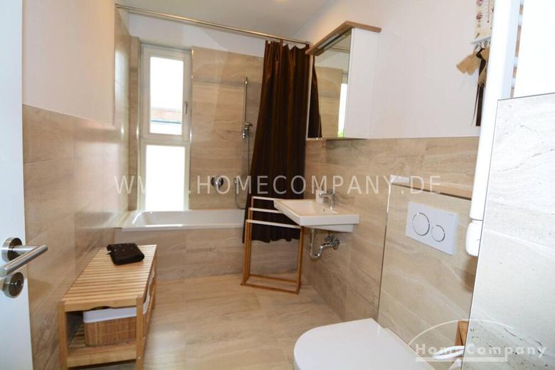 Möblierte 2-Zimmer-Wohnung mit Balkon in Potsdam – 47c8a4a56640808c626ed398d36eeecca45ae4f2.jpg