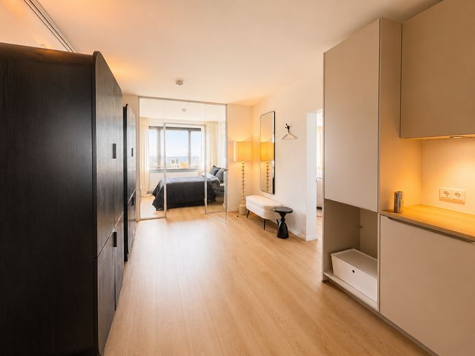 Fully furnished high-rise residence – 29th floor – panoramic views over Hamburg – Foto 5
